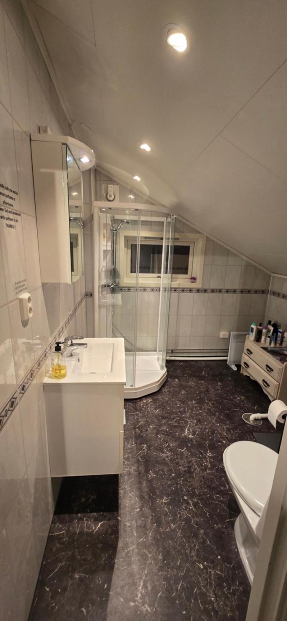 1 Room In The Yellow House, Close To Airport & Lofoten Evenskjer 외부 사진